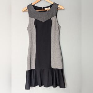 Monteau Women's Sleeveless Colorblock Dress Mod Revival Mini Modern Preppy